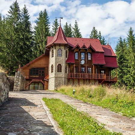 Альпина Hotel Yaremche Exterior foto